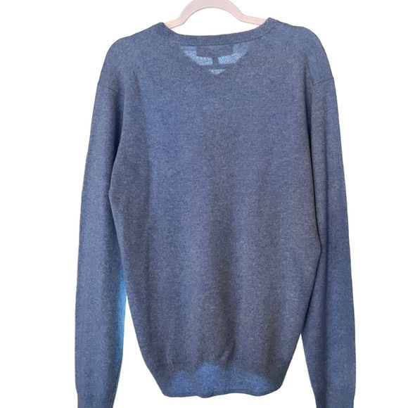 Neiman Marcus Cashmere Sweater - Picture 7 of 7